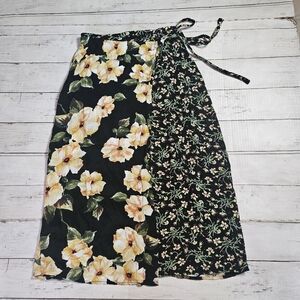 Topshop Floral Wrap Skirt Size 6